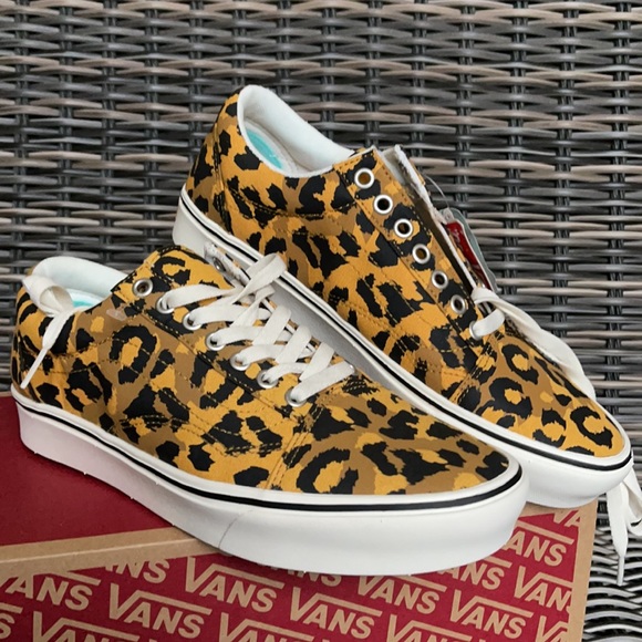 Vans Comfycush Old Sko Leopard MENS - Picture 6 of 16